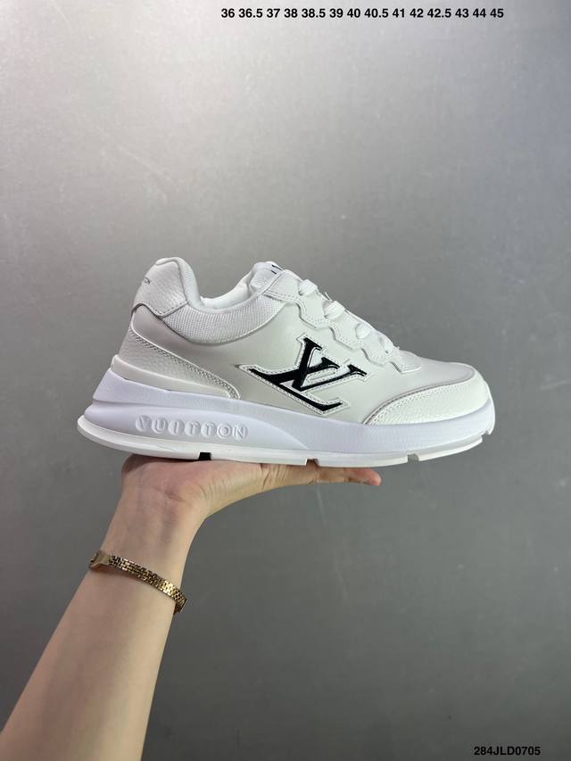 公司级路易威登Louis Vuitton Lv路易威登板鞋 小白鞋系列 广东大厂品质 舒适轻泡大底和百搭性霸屏整个时尚娱乐圈 细节调整完美主义 鞋面采用进口头层