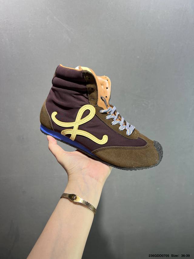 核心私 公司级Loewe罗意威 Ballet Runner 3 货号：Lbr2282X11-4865 尺码：36 36.5 37 38.5 39 40 40.5
