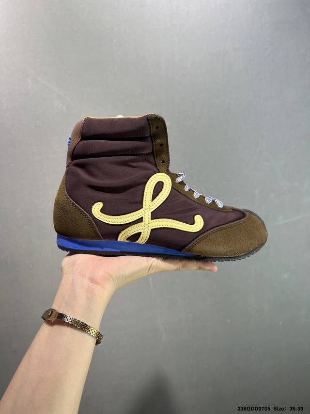 核心私 公司级Loewe罗意威 Ballet Runner 3 货号：Lbr2282X11-4865 尺码：36 36.5 37 38.5 39 40 40.5