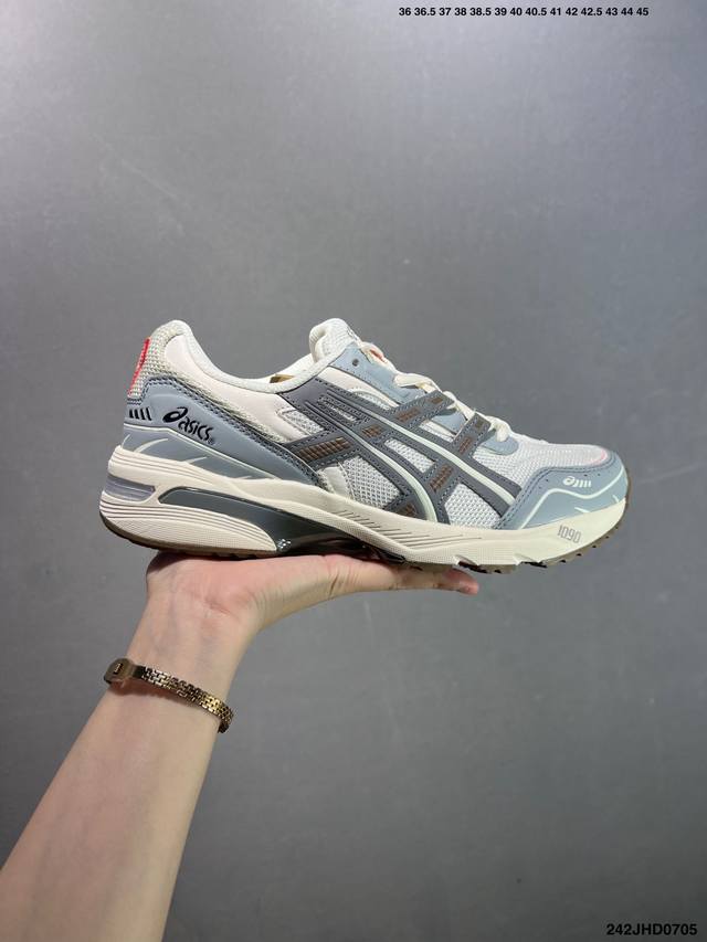 Asics亚瑟士情侣休闲鞋Gel-1090男女老爹鞋运动鞋透气休闲鞋百搭舒适跑鞋复古时尚运动鞋，亚瑟士Asics Gel-1090是一款可休闲可运动的好鞋。它采