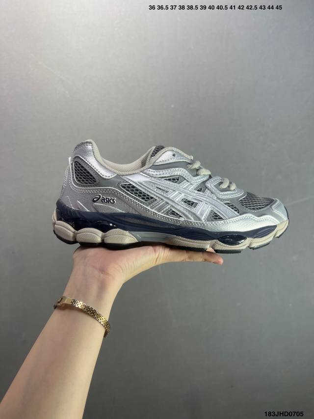 公司级Asics 亚瑟士Gel-Nyc 透气网眼鞋面配合部分合成革材质 采用全新Ahar+橡胶材质 更加耐磨 货号: 1A789-020 尺码:36～45 Id
