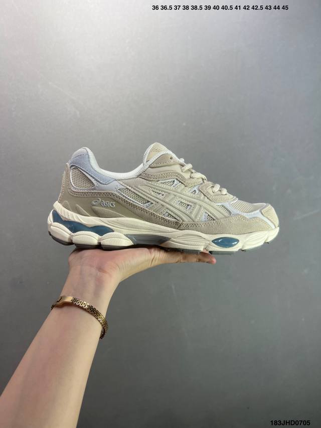公司级Asics 亚瑟士Gel-Nyc 透气网眼鞋面配合部分合成革材质 采用全新Ahar+橡胶材质 更加耐磨 货号: 1A789-020 尺码:36～45 Id