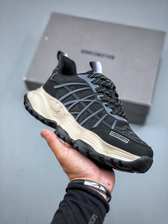 E 23Ss巴黎世家Balenciaga Sneaker运动休闲鞋系列低帮潮流风百搭休闲运动鞋 尺码： 39-44