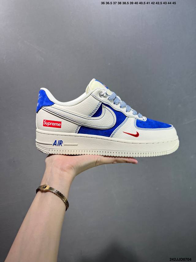 特价Nike Air Force 1 ‘07 Low “斯图西联名 灰白英文蓝底”空军一号 低帮 运动鞋 休闲鞋 折边针车 工艺难度大 原楦头原纸板 原装鞋盒