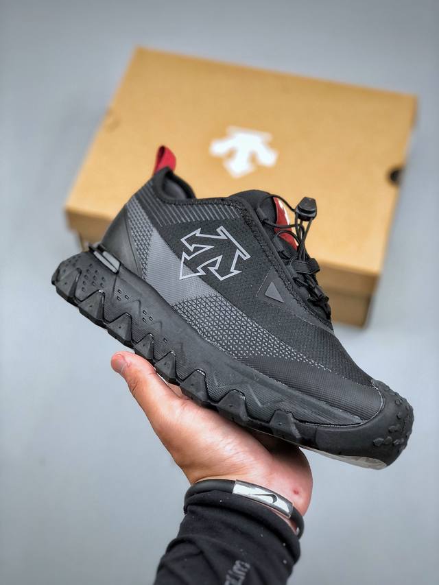 Descente Ski Style系列 Snow Ride 潮流运动 防滑耐磨低帮 登山鞋舒适透气织物鞋面易清洁 侧面硅胶设计 鞋舌与鞋身柔软 鞋底轻量化设计