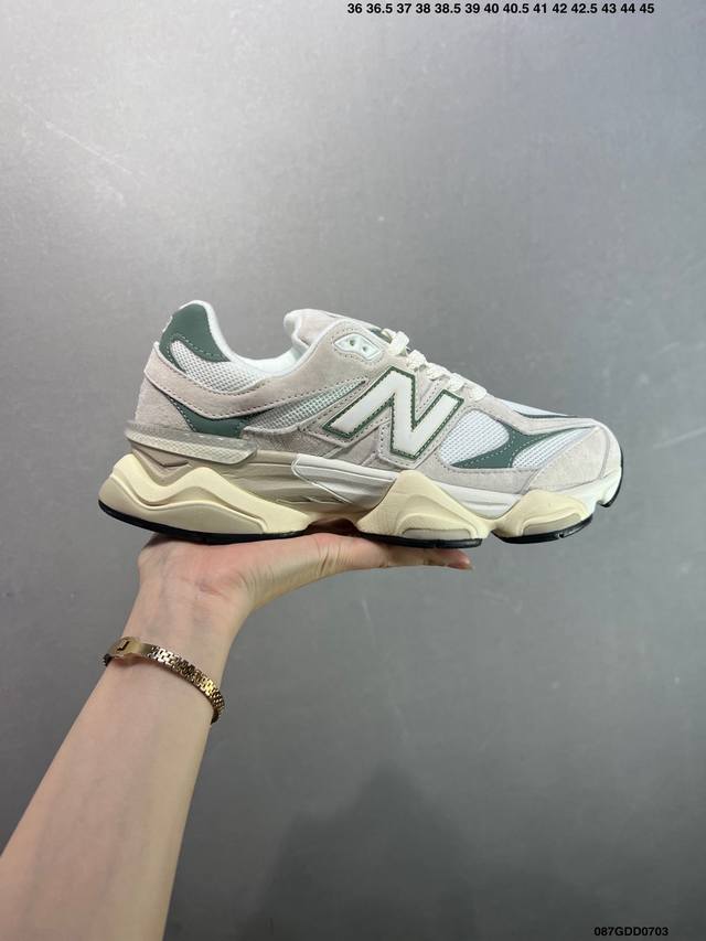 核心私 公司级Joe Freshgoods X New Balance Nb9060 联名款 复古休闲运动慢跑鞋 鞋款灵感源自设计师本人对夏日的怀日回忆。鞋面大
