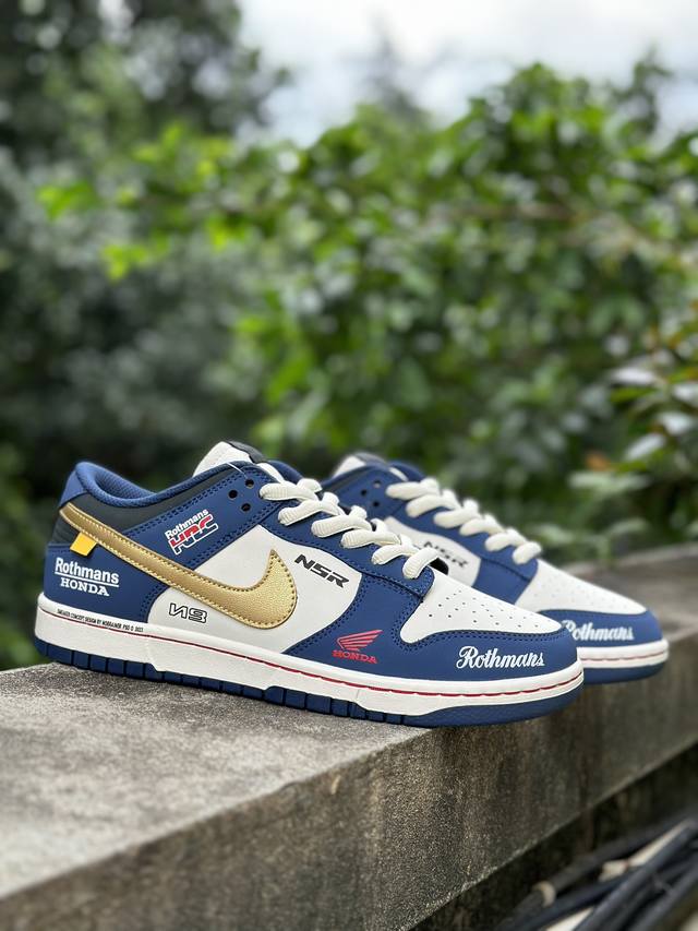 福利特价 原价360 Nike Sb Dunk Low “复古白蓝”联名配色 低帮休闲运动滑板板鞋 大厂纯原品质出货 纯正版型 定制鞋盒 皮料切割干净无任何毛边