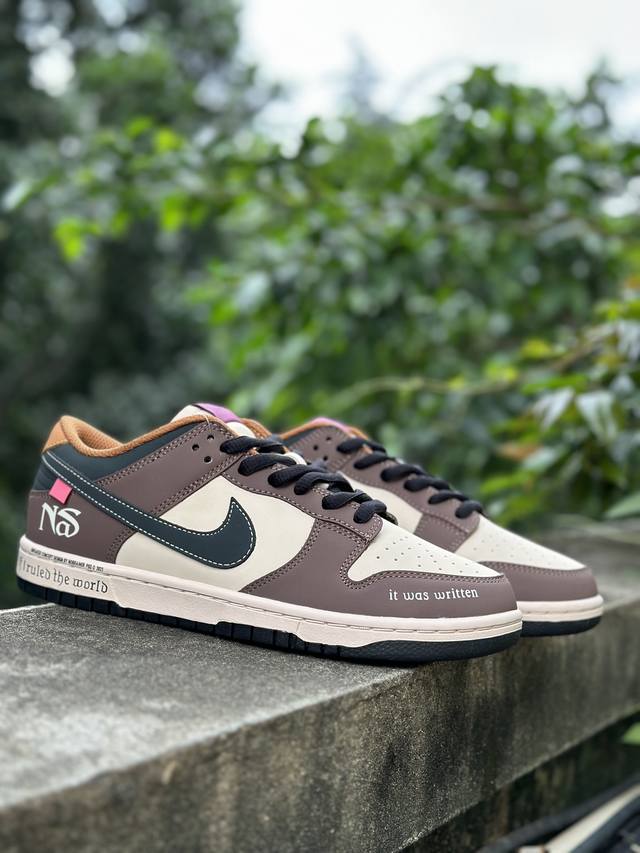 福利特价 原价360 Nike Sb Dunk Low 黑棕 配色 低帮休闲运动滑板板鞋 大厂纯原品质出货 纯正版型 定制鞋盒 皮料切割干净无任何毛边 细节完美