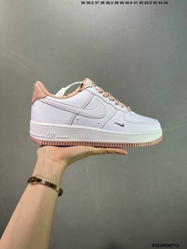 公司级Nike Air Force 1 Low 白黑线小金勾 空军一号低帮运动休闲板鞋 原楦头原纸板 打造纯正空军版型#专注外贸渠道 全掌内置蜂窝气垫 #原盒配