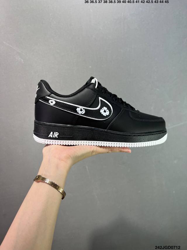 Nike Air Force 1 Low’07 空军一号低帮休闲板鞋 定制皮料 原楦原纸板 纯正空军版型 内置全掌气垫 货号：男 Cw2288-114 女 Dd
