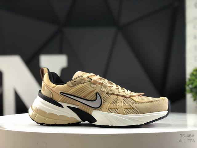 耐克 Nike V2K Run 舒适 百搭防滑耐磨 低帮 休闲跑步鞋 货号：Fn6703- 尺码：如图所示 All Tfa