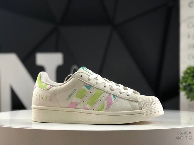 海外爆款限量发售！高端定制 阿迪达斯 Adidas “古驰联名-彩条贝壳头”高端定制 低帮休闲板鞋 定制鞋盒 大厂纯原品质出货 超高清洁度 皮料切割干净无任何毛