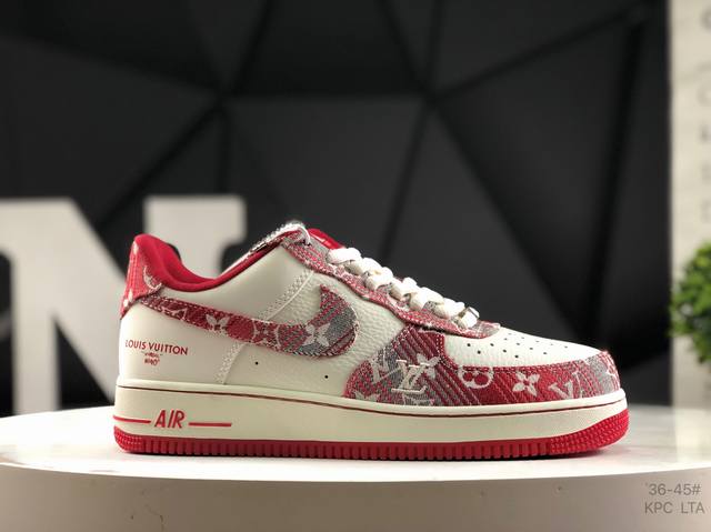耐克 Nike Air Force 1 ’07 空军一号低帮百搭休闲运动板鞋。官方货号：Sc9207 541尺码：如图所示 Kpc Lta