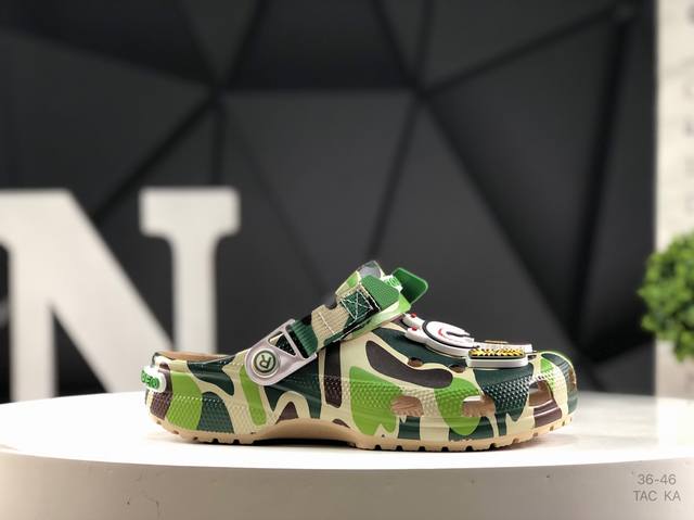 Crocs 卡洛驰 拖鞋 涡轮这双Crocs可能是所有Crocs里最有时尚感的一双，相较于普通版Crocs，增加了一个越野外底，凹凸不规则的山脉纹理让整双鞋更像