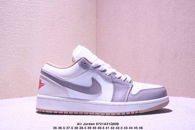 公司级Nike Air Jordan 1 Low Aj1乔1低帮休闲板鞋 同步官方配色 货号:553558-169尺码:36 36.5 37.5 38 38.5