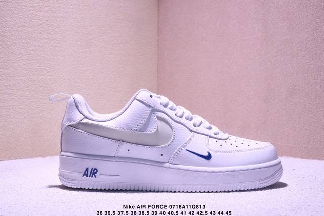公司级耐克Nike Air Force 7 空军一号低帮百搭休闲运动板鞋。柔软、弹性十足的缓震性能和出色的中底设计，横跨复古与现代的外型结合，造就出风靡全球三十