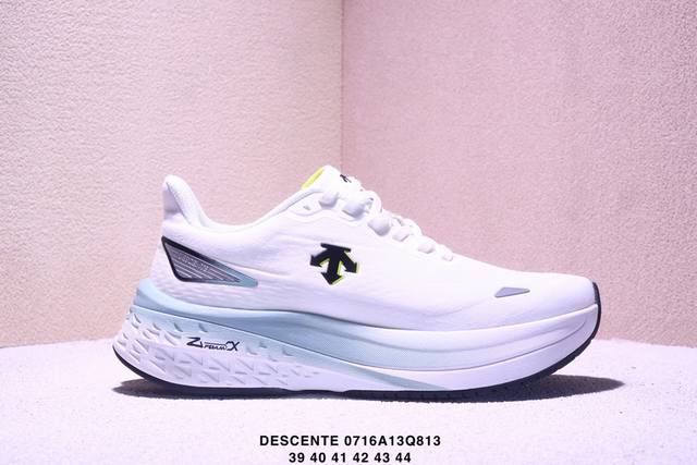 400纯原迪桑特Descente Running Enerzite透气耐磨防滑透气运动跑步鞋针织网布无缝拼接鞋面轻薄通透减少摩擦进口Z Foam缓震中底 舒适回