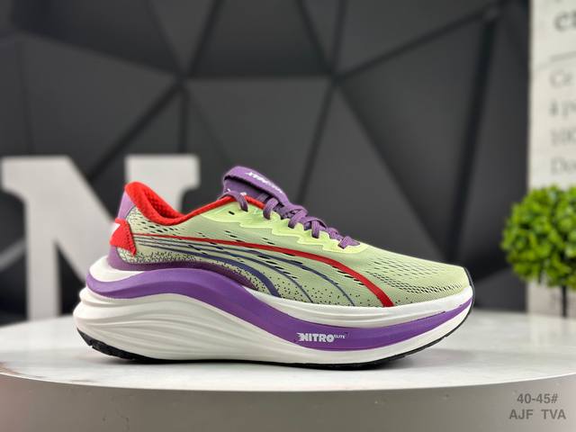 公司级带半码 彪马 Puma Race To Beat The Elite 低帮专业越野跑步鞋 实拍首发这款鞋5Mm的前后掌落差能让你贴近自然跑的步态使你的身体
