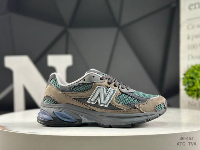 New Balance 2010系列 新百伦 复古老爹风网布跑步休闲运动鞋新百伦经典配色 沿袭了面世之初的经典科技 以Encap中底配以升级版 N-Ergy缓震