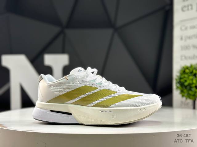 阿迪达斯 Adidas Adizero Boston 13 阿迪达斯 透气网眼竞速跑鞋Boost 缓震底 运动鞋后跟加厚 呵护脚后跟 立体保护软绵鞋口轻松穿脱不