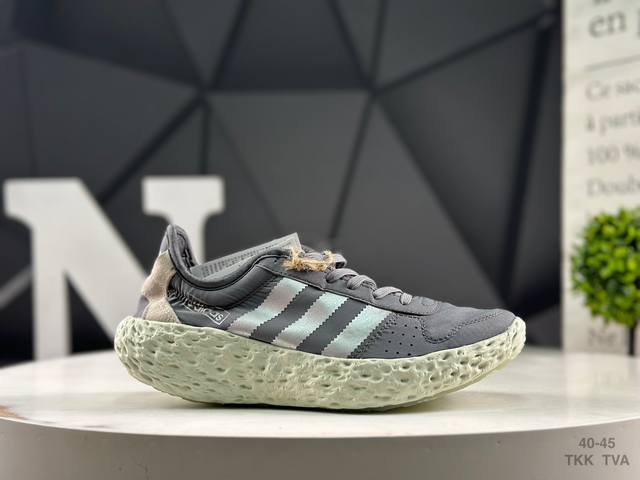 阿迪达斯 Adidas Originals Zponge 舒适缓震休闲低帮跑步鞋外观设计复古又带潮流感独特脚感和复古颜值缓震回弹大底 极度舒适官方货号:Jh81