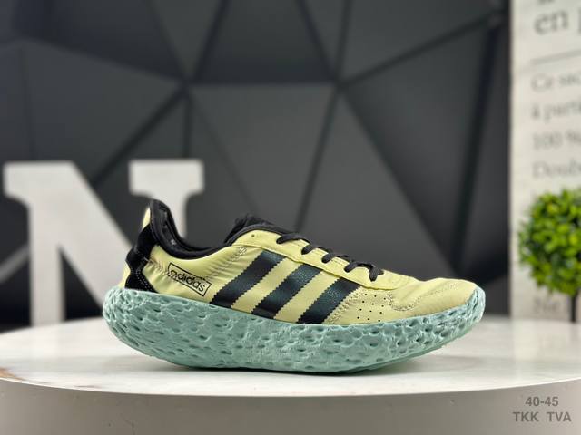 阿迪达斯 Adidas Originals Zponge 舒适缓震休闲低帮跑步鞋外观设计复古又带潮流感独特脚感和复古颜值缓震回弹大底 极度舒适官方货号:Jh8