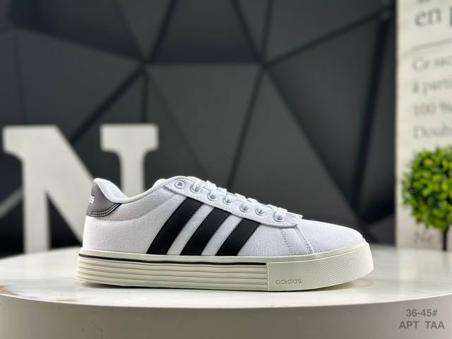 阿迪达斯 Adidas Barreda Daily 4.0 阿迪舒适减震低帮休闲板鞋 货号：Jq736 07尺码：36 36.5 37.5 38 38.5 39