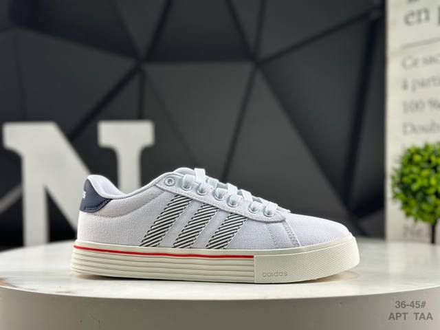 阿迪达斯 Adidas Barreda Daily 4.0 阿迪舒适减震低帮休闲板鞋 货号：If6659-010尺码：36 36.5 37.5 38 38.5