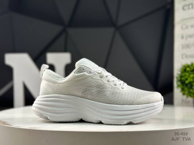 Hoka One One Bondi 8 邦代8代 公路跑鞋 运动鞋货号：1155391 Wmc尺码：36 36.5 37 38 38.5 39 40 40.5