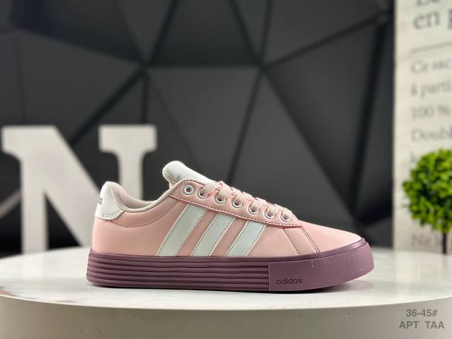 阿迪达斯 Adidas Barreda Daily 4.0 阿迪舒适减震低帮休闲板鞋 货号：Jr0080-02尺码：36 36.5 37.5 38 38.5 3