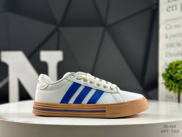阿迪达斯 Adidas Barreda Daily 4.0 阿迪舒适减震低帮休闲板鞋 货号：Jr0079-05尺码：36 36.5 37.5 38 38.5 3