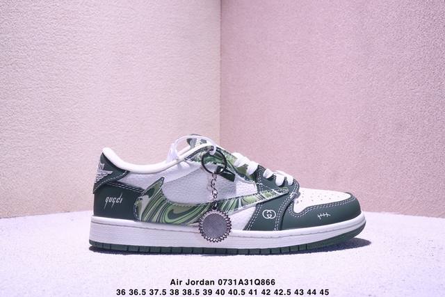 Aj1倒勾Travis Scott X Air Jordan 1 ” Reverse Mocha “ Aj1乔1 Ts 闪电 联名倒钩 低帮文化篮球鞋 完美品质