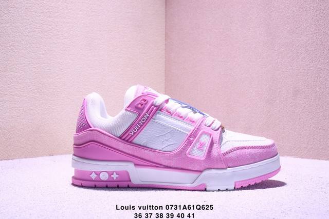 公司级Louis Vuitton Trainer Sneaker Low 路易威登 休闲运动文化百搭板鞋 舒适防滑底和百搭性霸屏整个时尚娱乐圈 细节调整完美主义