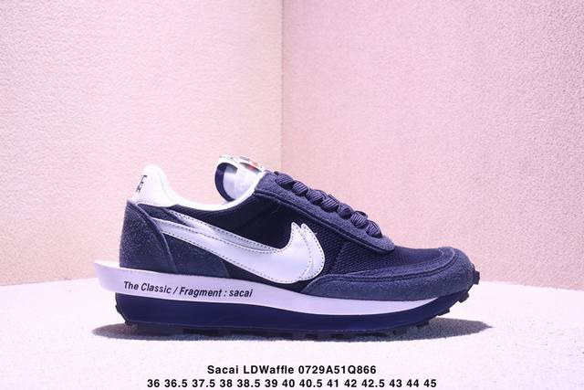 Sacai X N Ldwaffle ”Midnight Spruce And University Red“ 华夫 黑蓝红解构 三方联名 采用了别致配色组合，