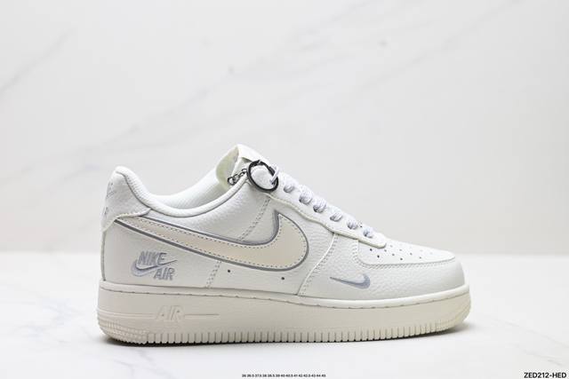 公司级Nike Air Force 1‘07 Wb原楦头原纸板 打造纯正低帮空军版型专注外贸渠道 全掌内置蜂窝气垫 原盒配件 原厂中底钢印、拉帮完美 货号:Cs