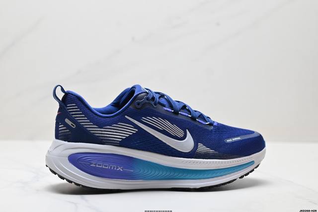 公司级Nike Vomero 18 耐克 舒适减震防滑 低帮跑步鞋全掌Reactx泡绵中底 前掌和后跟还配备了Air Zoom气垫单元 据说跑起来更快更舒适哦