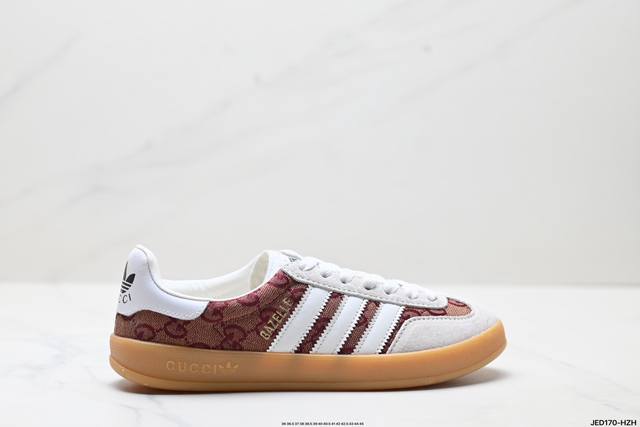 公司级重磅联名 Adidas｜Gucci 三叶草Logo与标志性三条杆为设计元素将其与独属于的Gucci 双方选择Adidas Originals经典鞋型 Ga