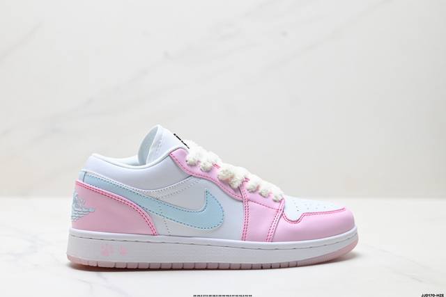 真标Nike Air Jordan 1 Lowaj1乔1低帮休闲板鞋 同步官方配色 官方货号:Hm3706-141尺码:36 36.5 37.5 38 38.5