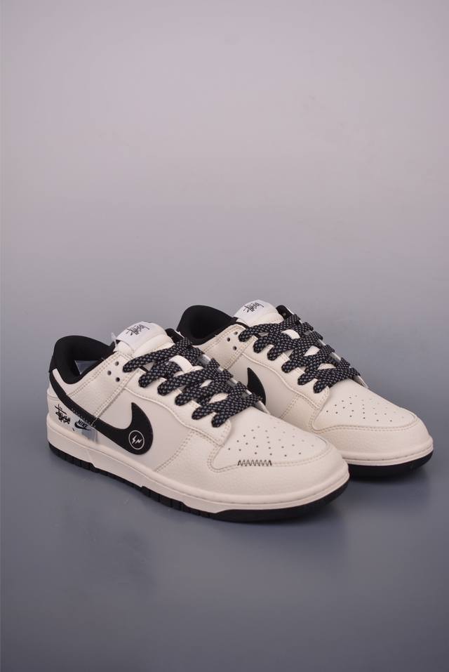 Nike Sb Dunk Low 斯图西联名纯原大厂出品 极力推荐 原装头层材料 独家版型蒸餾加工帶來的是更好的视觉和脚感体验大厂纯原品质出货 清洁度 电绣工艺