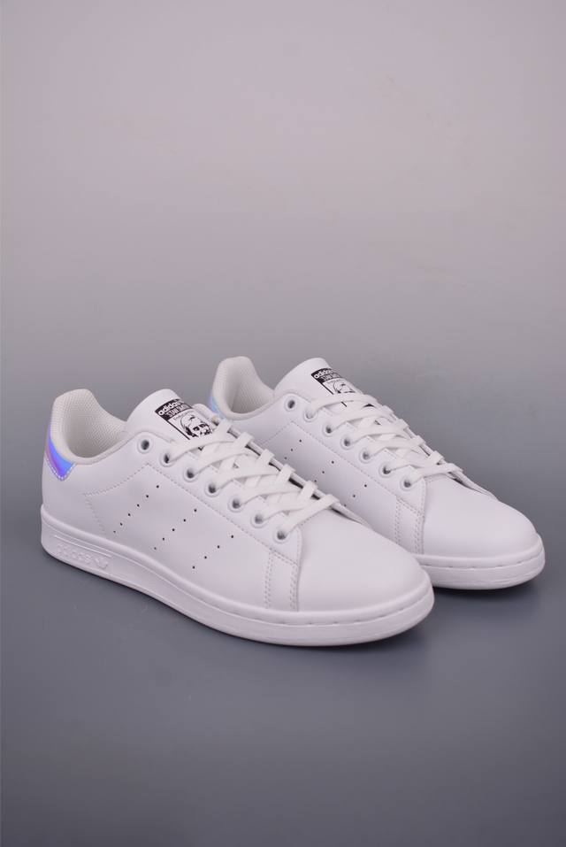 Adidas Stan Smith 史密斯阿迪达斯专柜真标 经典百搭板鞋 头层皮 官方原盒 吊牌 原装真标 体验十足脚感官方货号：Aq62722226尺码：36