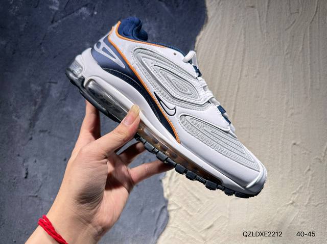 新品上市实拍 棕色反光变形字联乘美国潮流服饰品牌 至高Supreme X Nike Air Max 98 Tl Sp Black Metallic Silver