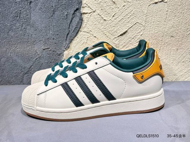 新品上市实拍 Adidas阿迪达斯Adidas Adizero Adios Pro 3 耐磨减震专业跑步鞋 男女士运动鞋 北京马拉松40周年限定。冲向目标，一路