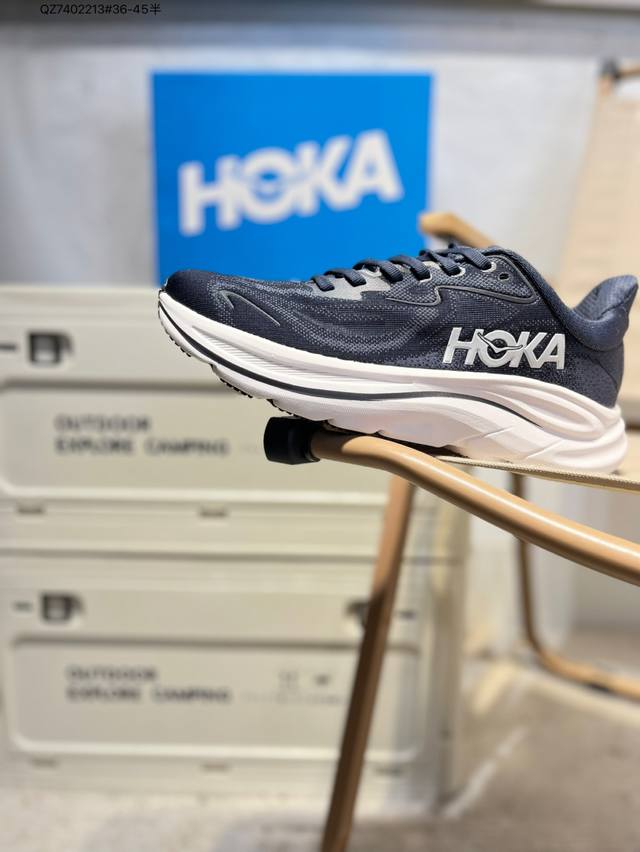 Hoka M Clifton 10 轻量低帮户外越野跑鞋 户外山脉越野轻量运动跑鞋 鞋面用轻的无缝架构 鞋带用了弹性不易松脱的扁宽弹性鞋带 轻薄的Tpu贴在透气