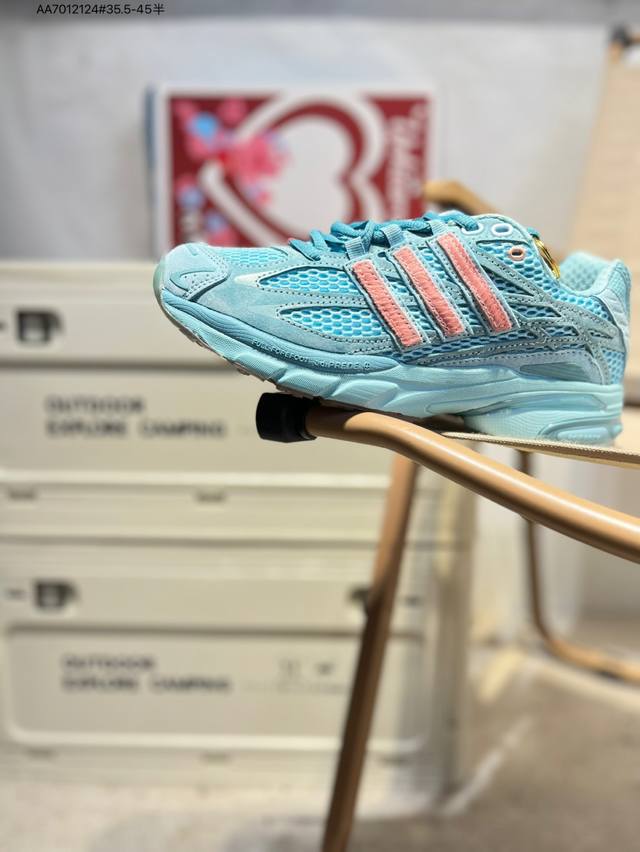 Song For The Mute X Adidas Originals Adistar Cushion 三叶草经典廓形碰撞未来感线条，皮革+透气网布鞋面，叠加