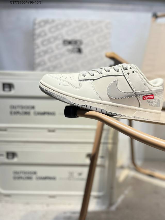 北面 X Nike Sb Dunk Low 大厂出品 极力推荐 新配色原装头层材料 独家版型蒸餾加工帶來的是更好的视觉和脚感体验大厂纯原品质出货 清洁度 电绣工