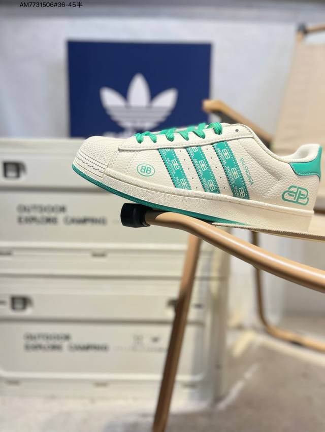 Adidas Originals Superstar 经典配色 经典贝壳头官网同步 实拍首发渠道正品订单 诠释市场最高工艺水平区别市面普通真标版本，进出专柜无压