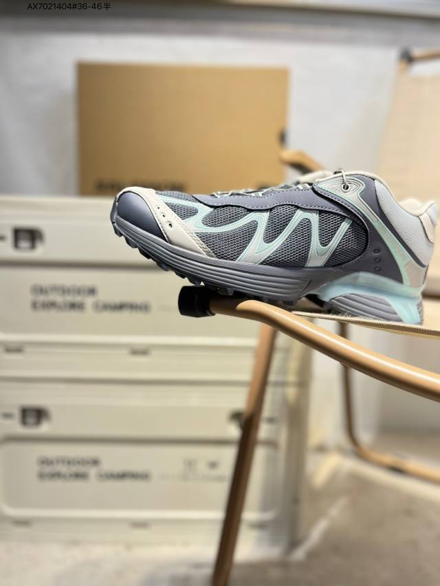 Salomon萨洛蒙 Xt-Whisper 时尚 舒适減震防滑耐磨 低帮跑步鞋鞋面采用Sensifit贴合技术 全方位贴合包裹脚型 鞋跟部鞋底牵引设计 提供强大