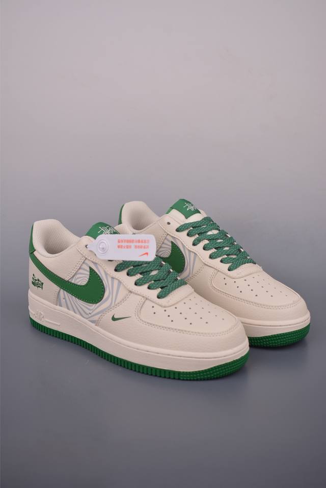 Nike Air Force 1 Low Stussy联名原楦头原纸板 打造纯正空军版型专注外贸渠道 全掌内置蜂窝气垫 原盒配件 原厂中底钢印、拉帮完美 官方货