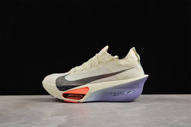 纯原 Nike Zoom Vaporfly Next% 3 Prototype 全新超级马拉松跑鞋 Fd8315-101#鞋款搭载两个Airzoom缓震配置，全