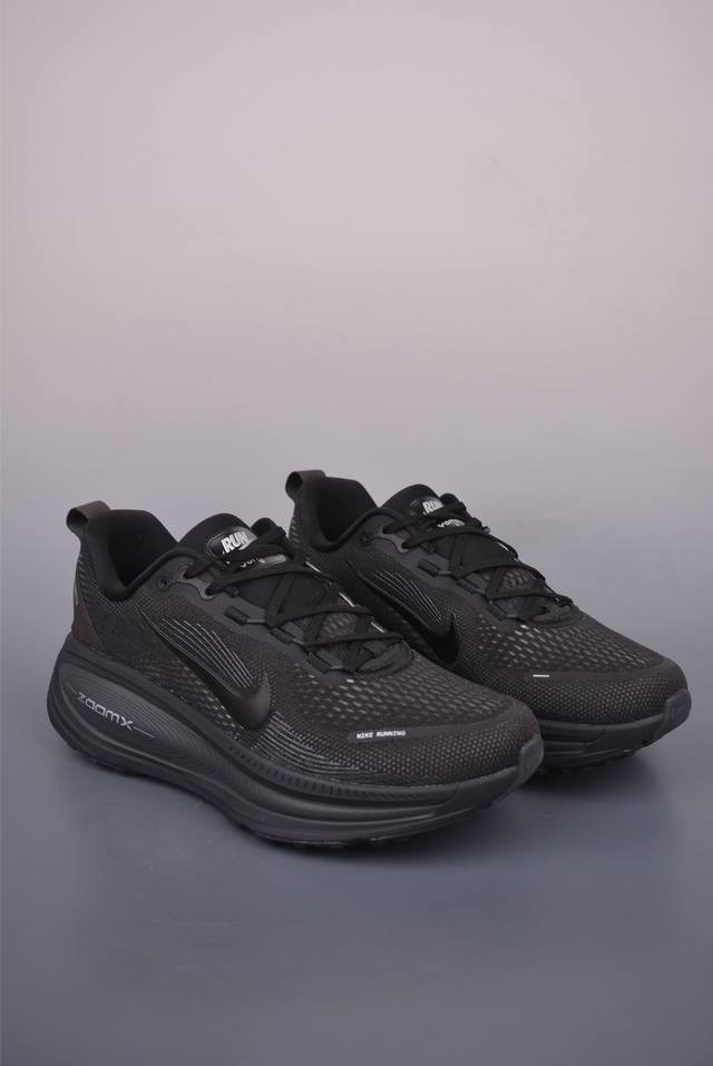 Nike Air Zoom Vomero 18全新科技提前原鞋开发 运动跑鞋 区别市面真标版本 必定是官方强力主推款式，真正的Zoom缓震科技嵌入如假包退 ，缓